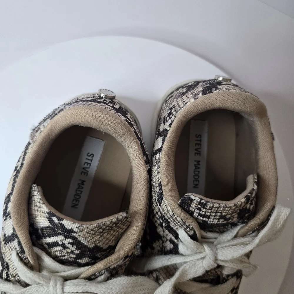 ⭐️40% Off⭐️ Steve Madden Vonn Snakeskin Print Canvas Sneakers